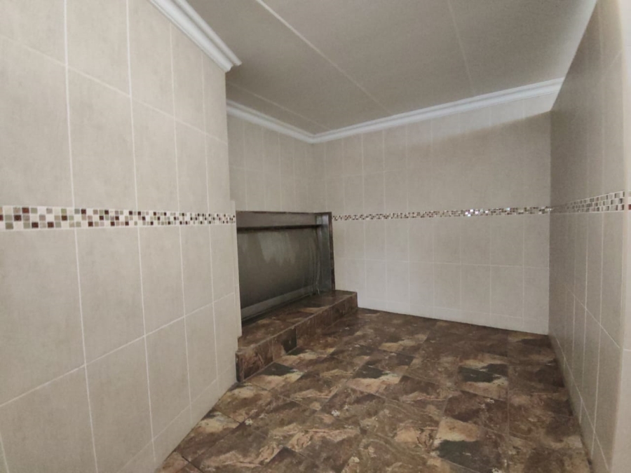 3 Bedroom Property for Sale in Louterwater Free State